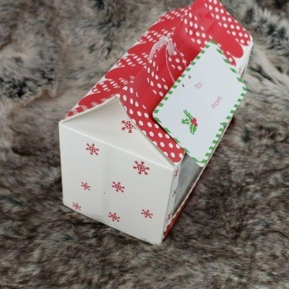 SteppingĀ Stonesā Infant 2āPk Plush Christmas Socks - Picture 5 of 7